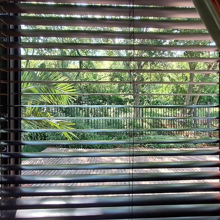 Belle Vue Guesthouse Hartbeespoort Esterno foto