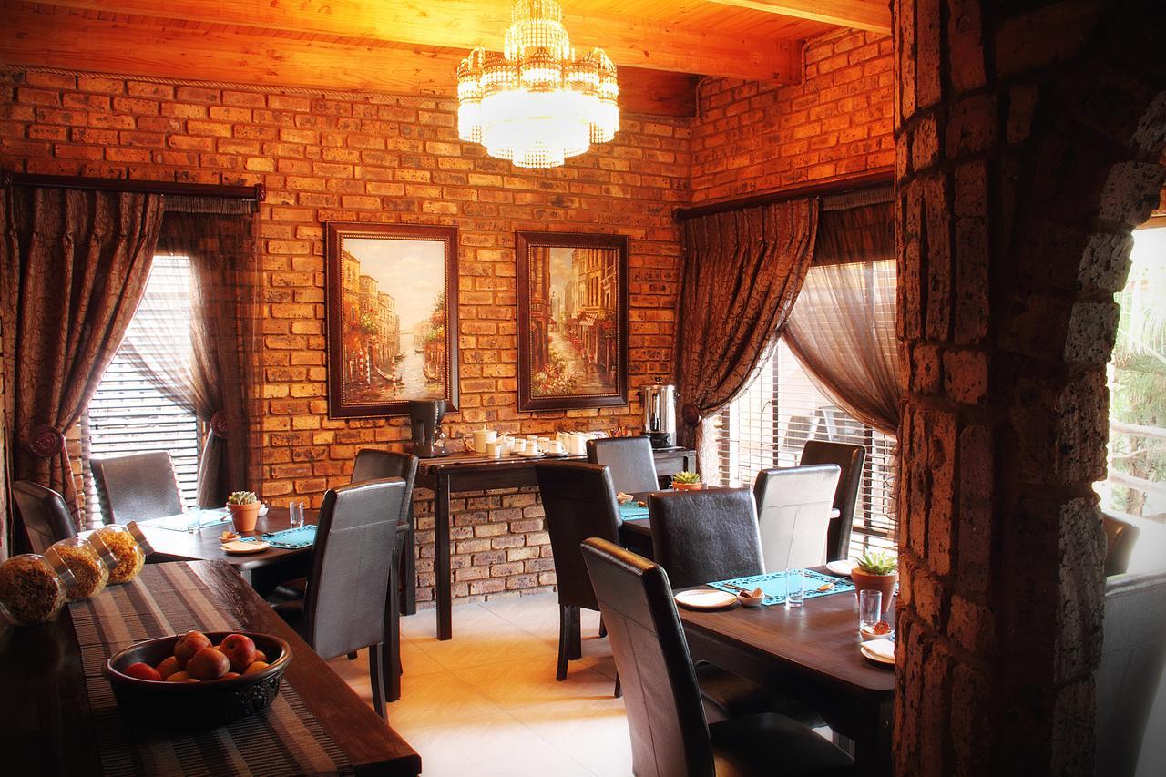Belle Vue Guesthouse Hartbeespoort Esterno foto