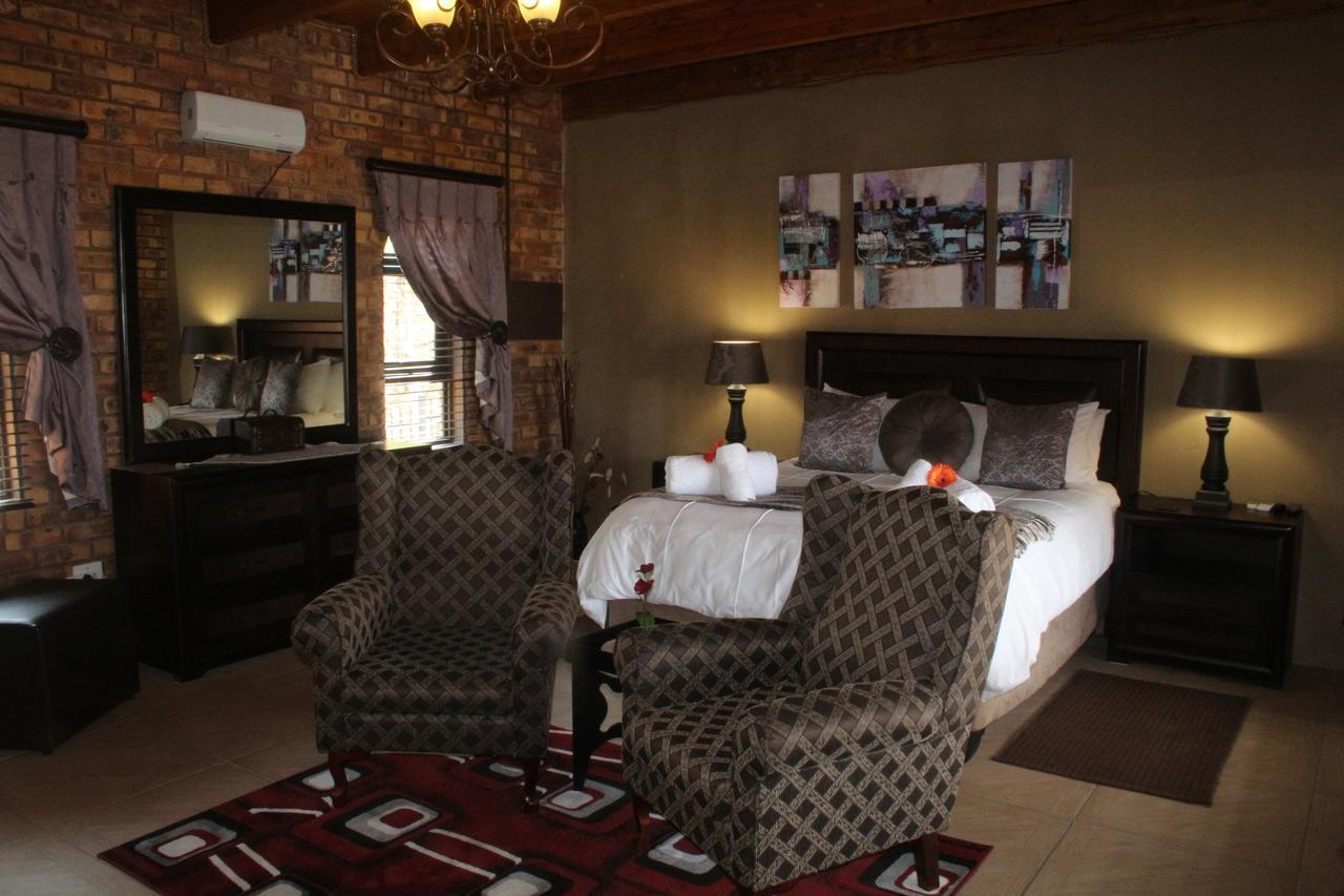Belle Vue Guesthouse Hartbeespoort Esterno foto