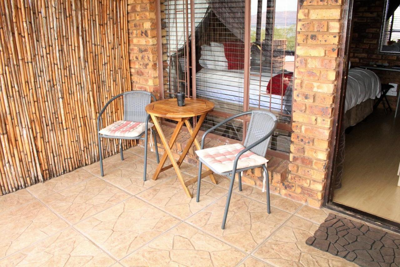 Belle Vue Guesthouse Hartbeespoort Esterno foto